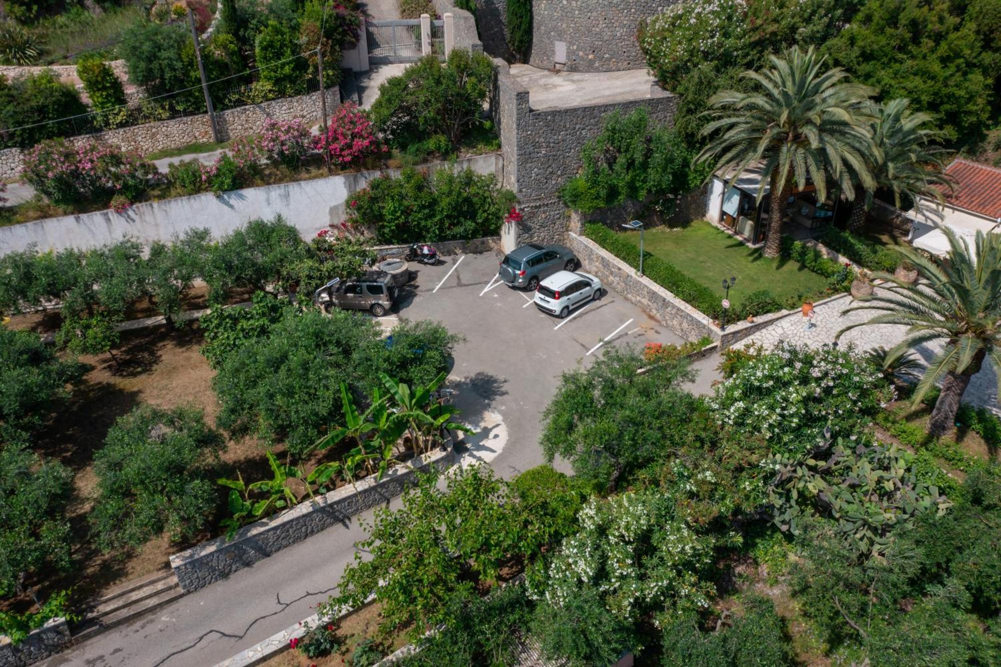 Kommeno Bella Vista Buitenkant foto